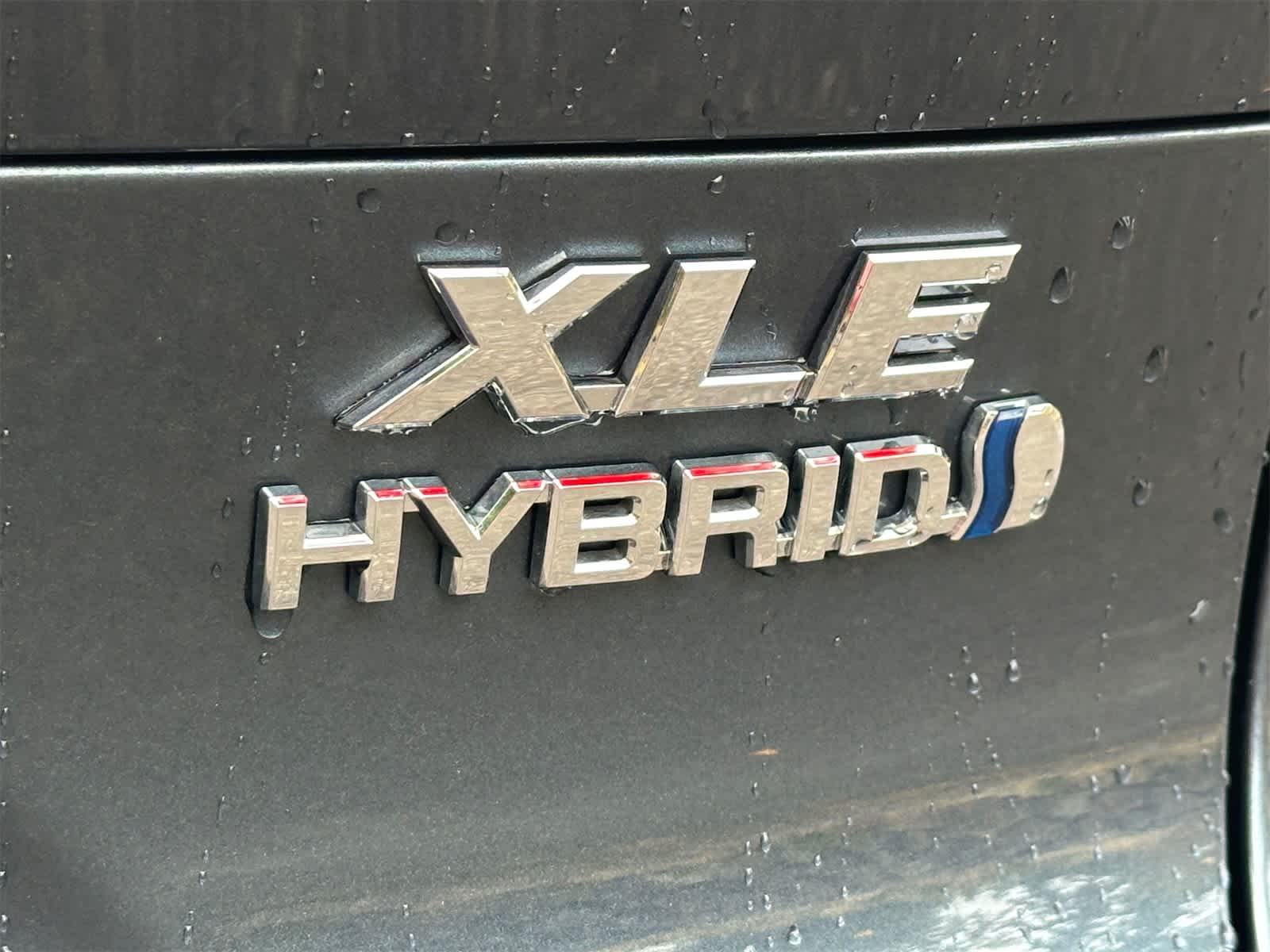 Thumbnail: 2022 Toyota Venza - 6