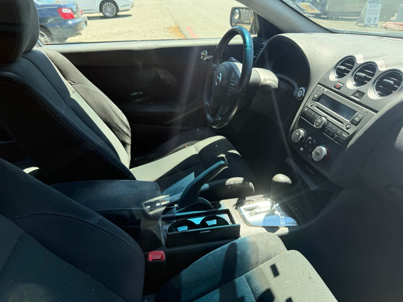 Thumbnail: 2011 Nissan Altima - 5