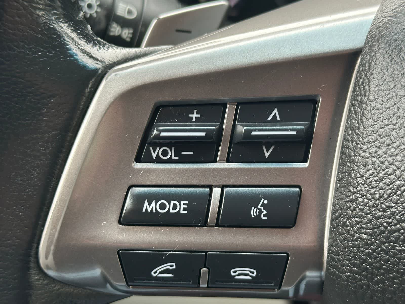 Thumbnail: 2012 Subaru Outback - 22