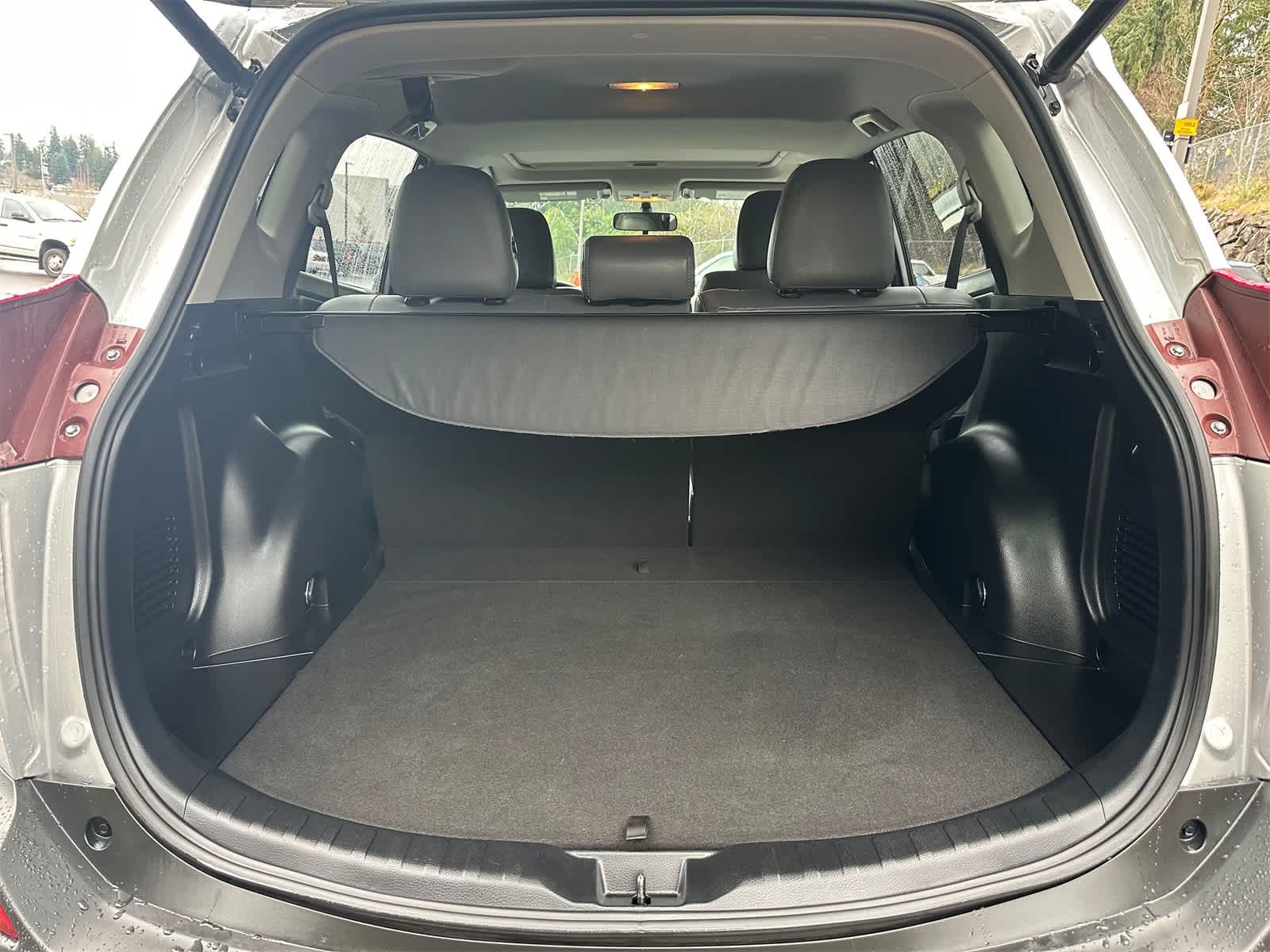 Thumbnail: 2015 Toyota RAV4 - 26