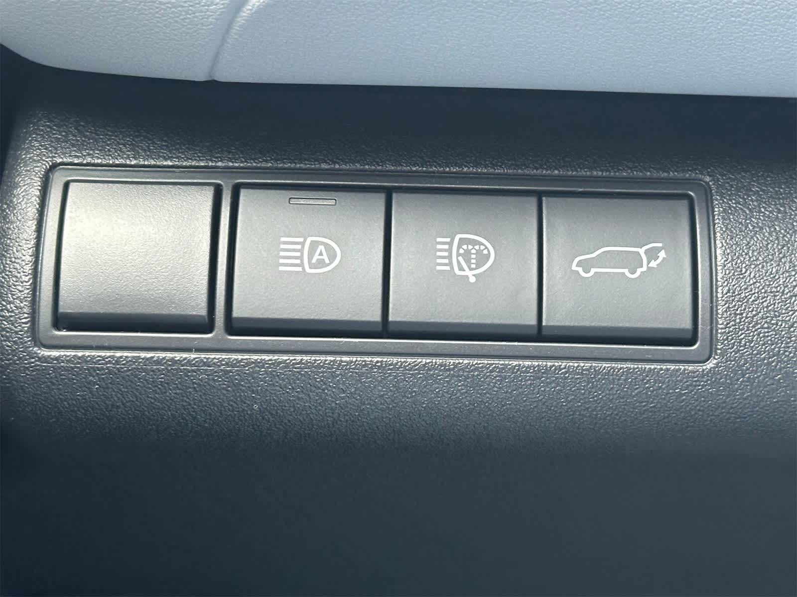 Thumbnail: 2026 Subaru Solterra - 22