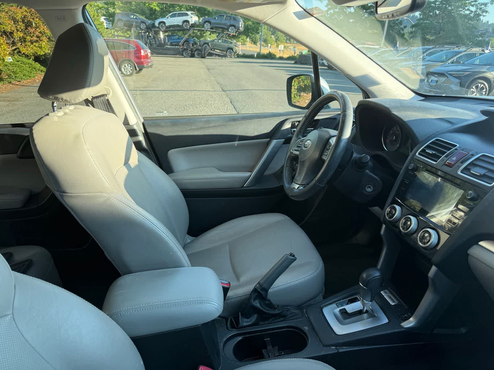 Thumbnail: 2016 Subaru Forester - 6