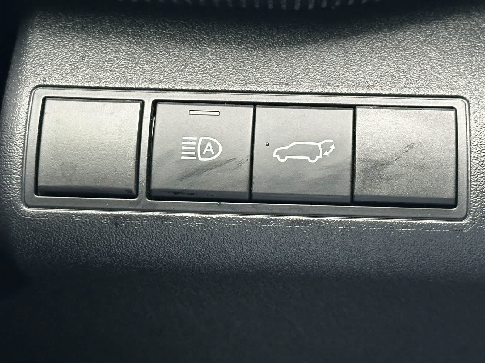 Thumbnail: 2025 Subaru Solterra - 21