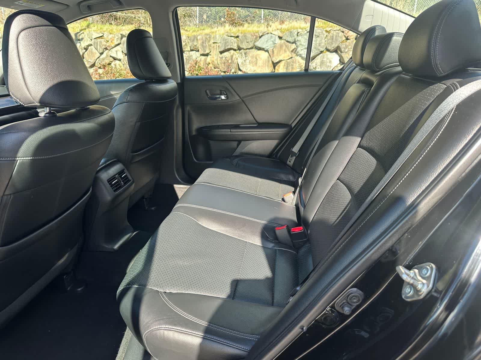 Thumbnail: 2016 Honda Accord - 10