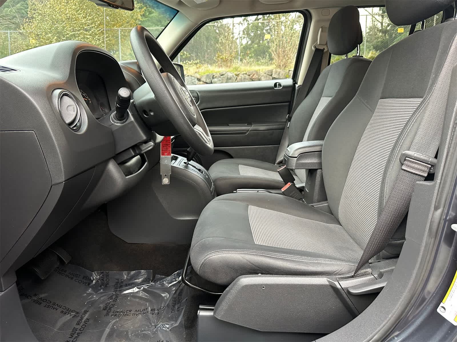 Thumbnail: 2014 Jeep Patriot - 14