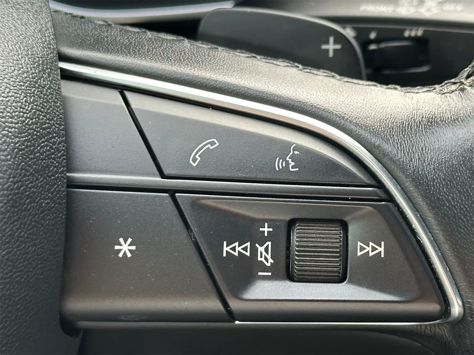 Thumbnail: 2023 Audi Q3 - 23