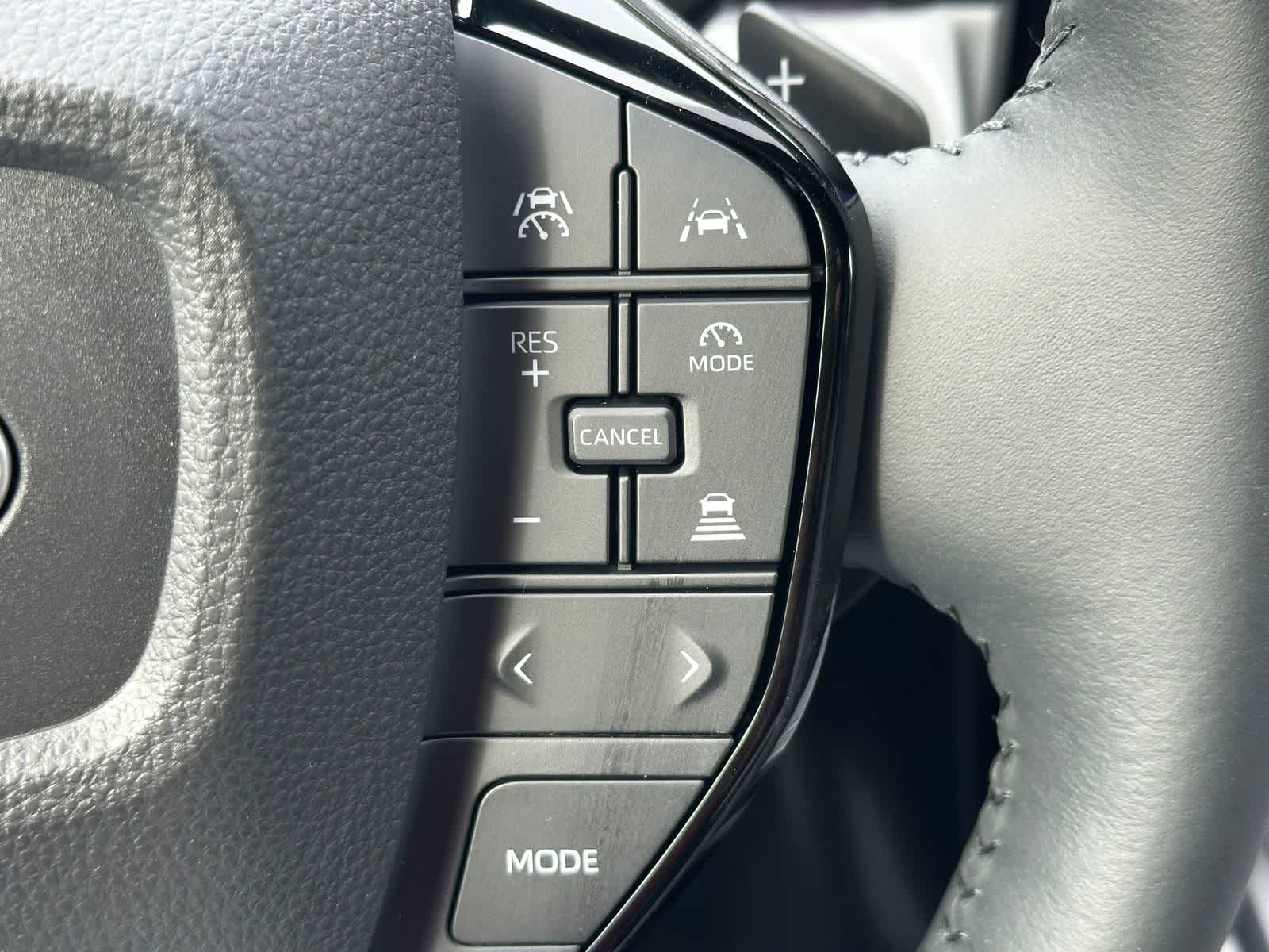 Thumbnail: 2026 Subaru Solterra - 23