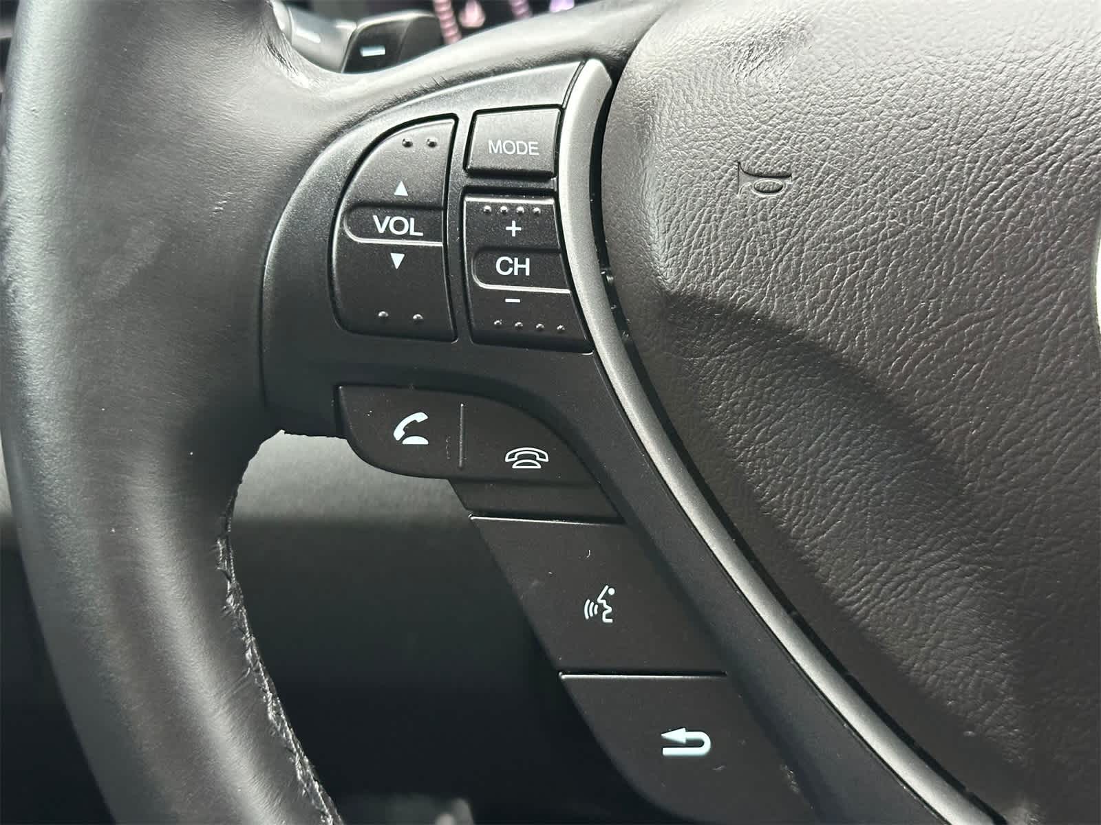 Thumbnail: 2017 Acura ILX - 24