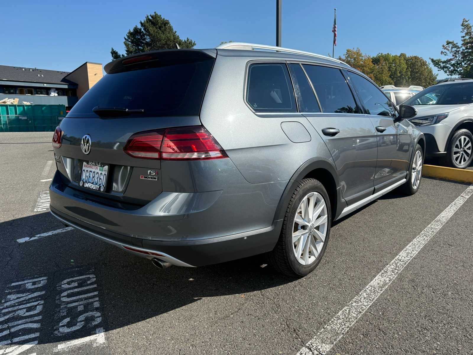 2018 Volkswagen Golf Alltrack TSI SE photo 3