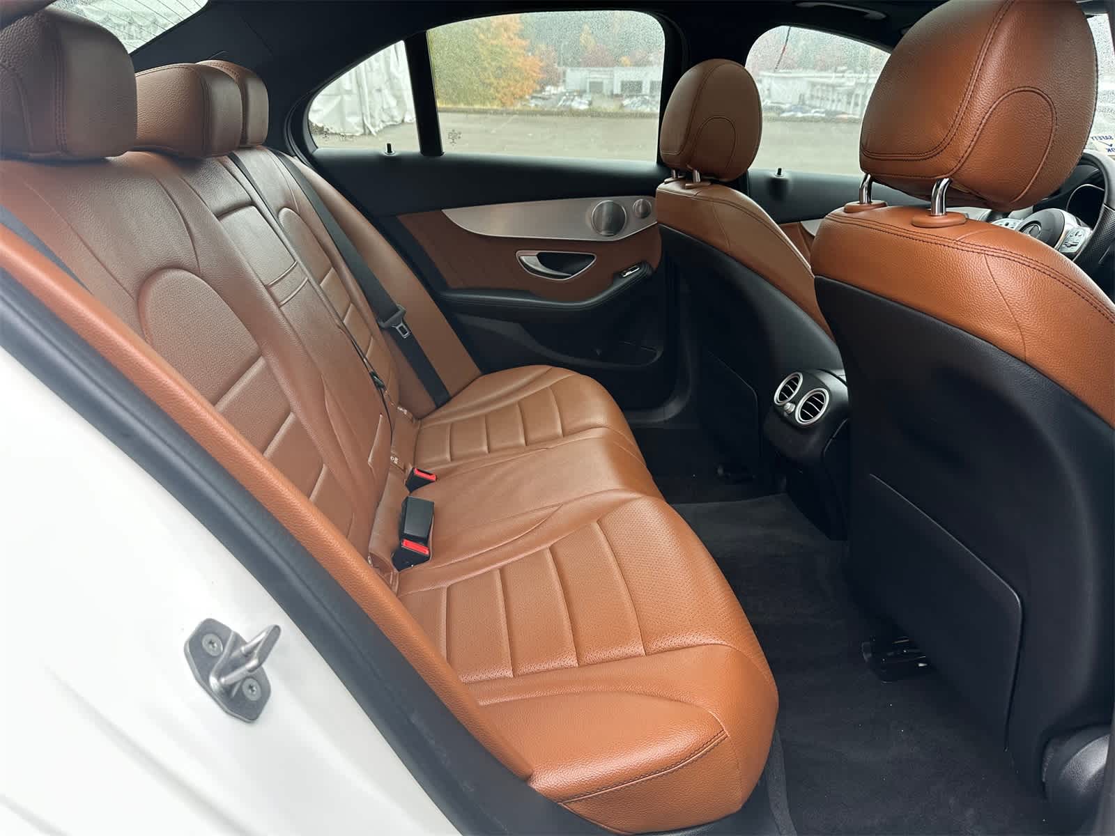 Thumbnail: 2021 Mercedes-Benz C-Class - 12