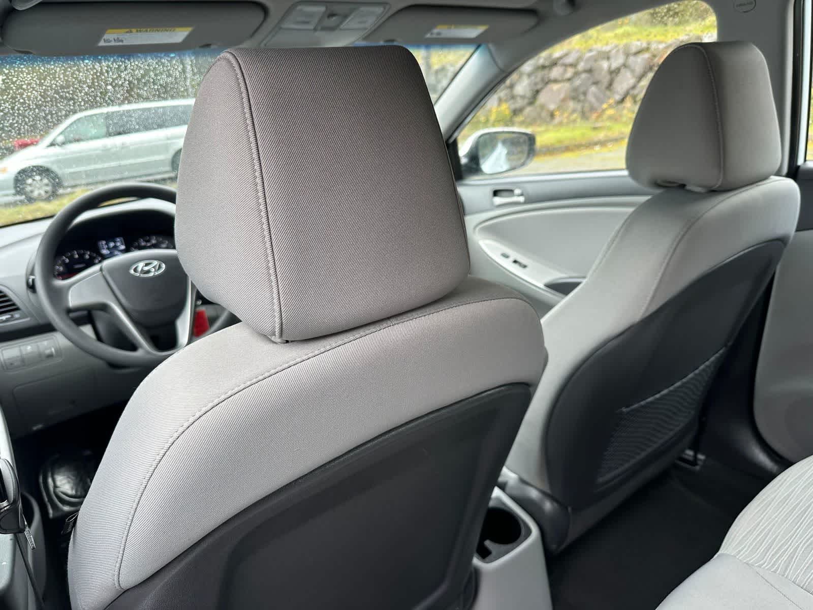 Thumbnail: 2016 Hyundai Accent - 10