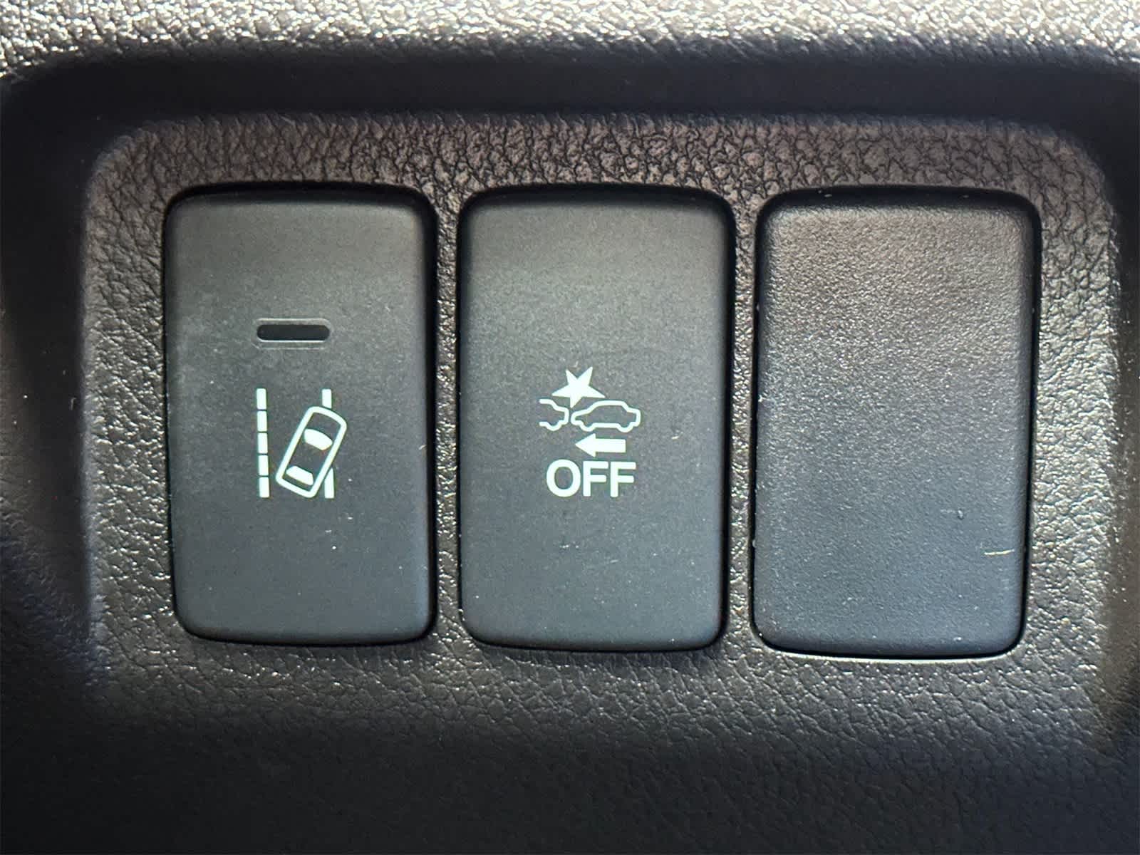 Thumbnail: 2017 Acura ILX - 23