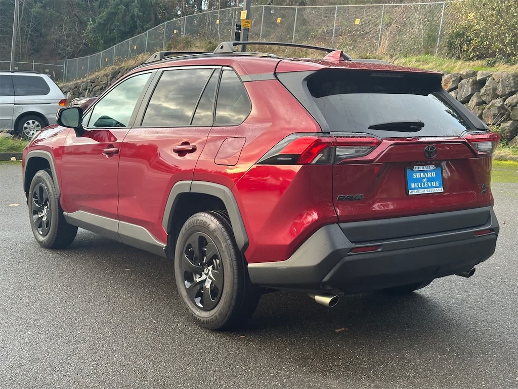Used 2020 Toyota RAV4 LE SUV
