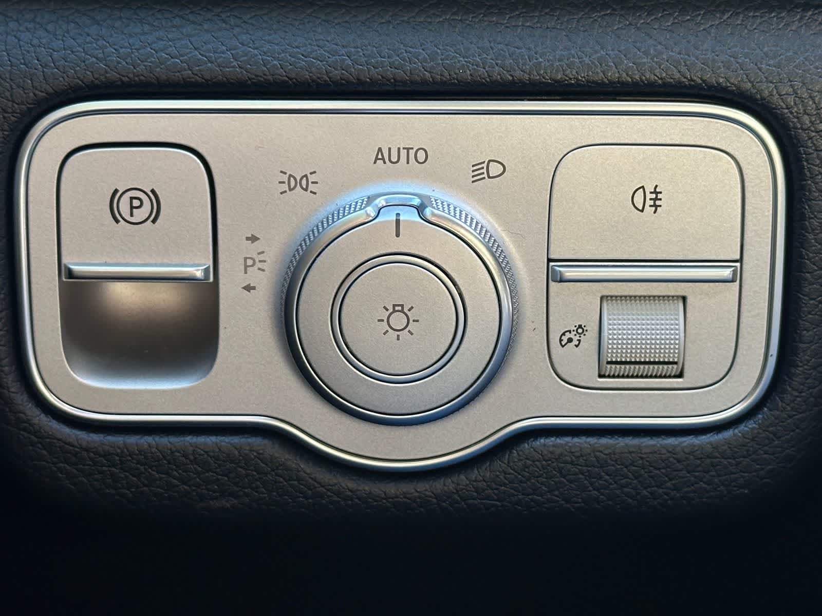 Thumbnail: 2021 Mercedes-Benz GLE - 23