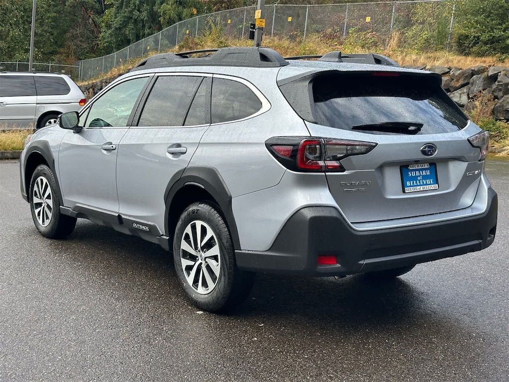 New 2025 Subaru Outback Premium SUV