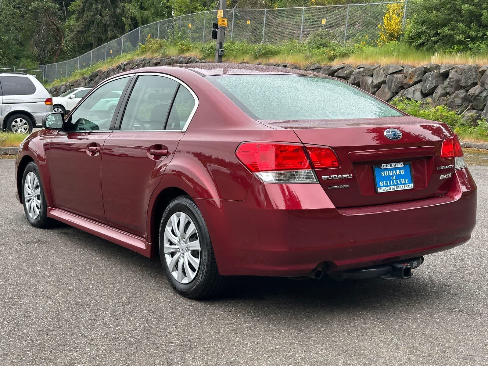 Thumbnail: 2010 Subaru Legacy - 3