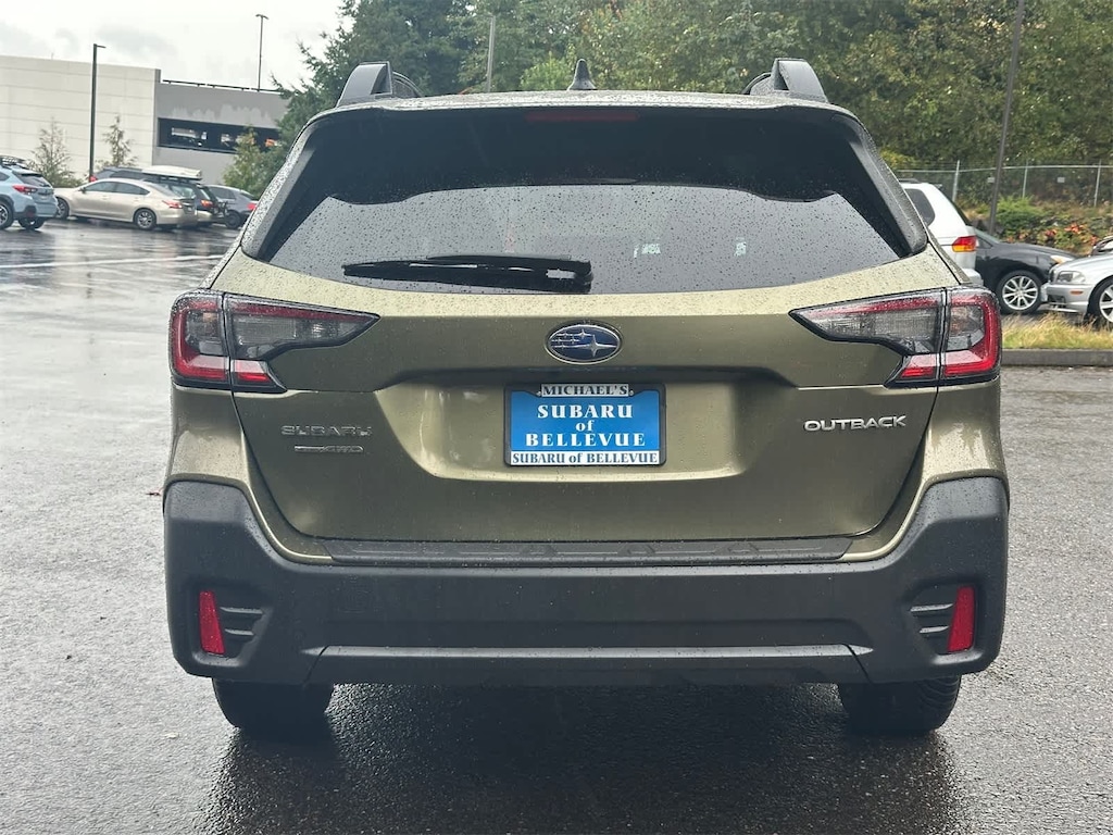 Used 2022 Subaru Outback Premium SUV