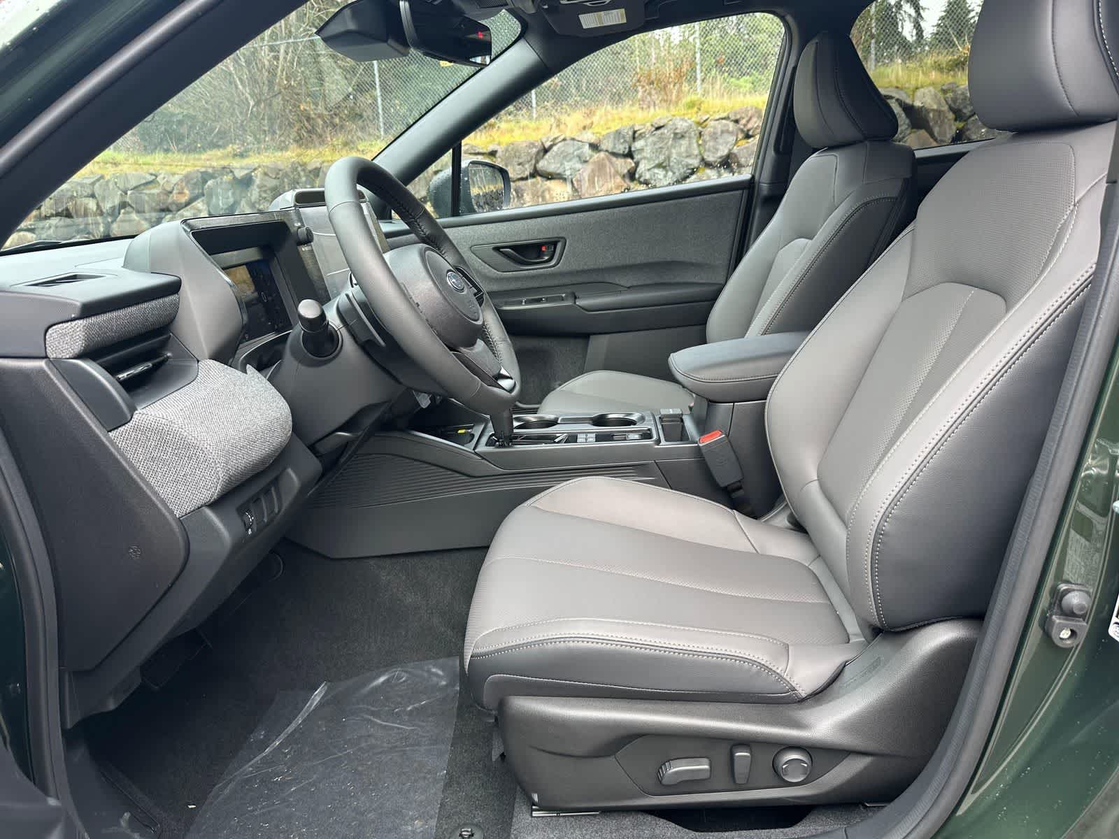 2026 Subaru Outback Limited - Photo 13