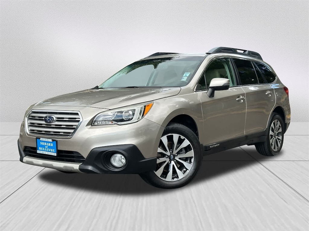 Used 2015 Subaru Outback 2.5i Limited w/Moonroof/KeylessAccess/Nav/EyeSight SUV