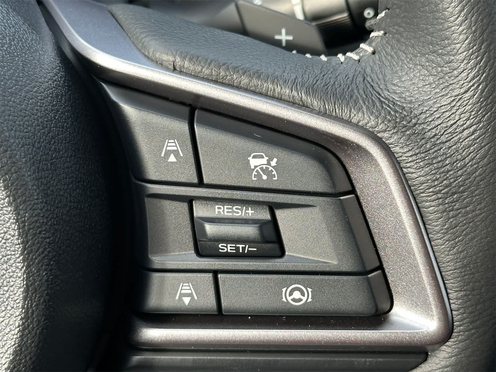 Thumbnail: 2026 Subaru Ascent - 25