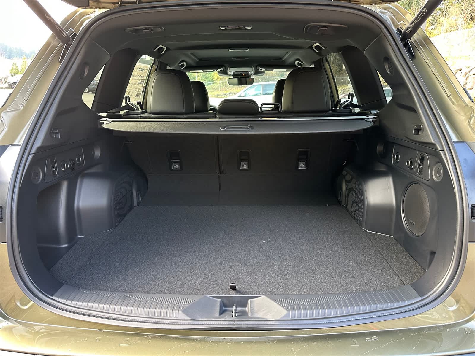 Thumbnail: 2026 Subaru Forester - 26