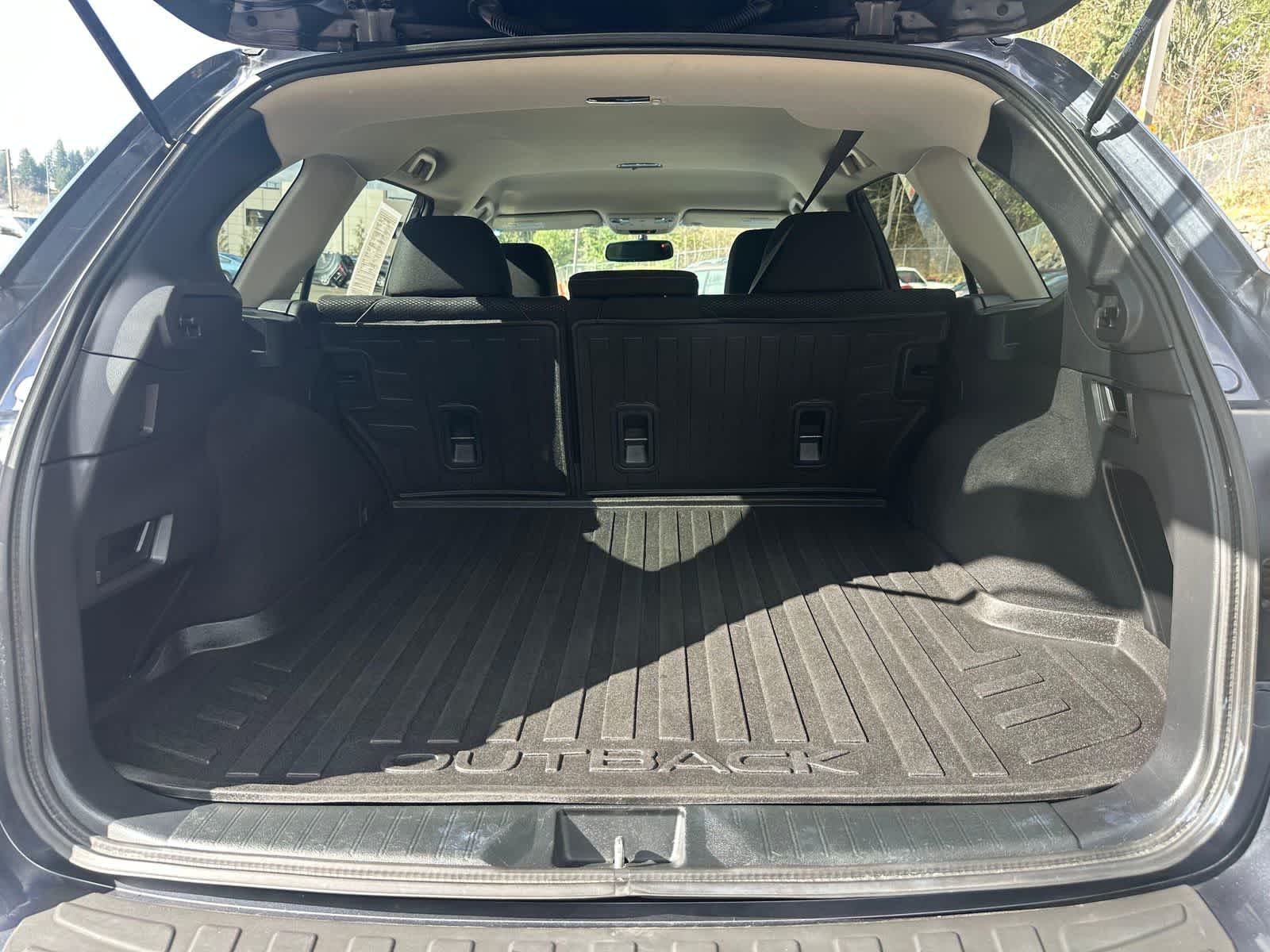 Thumbnail: 2015 Subaru Outback - 25