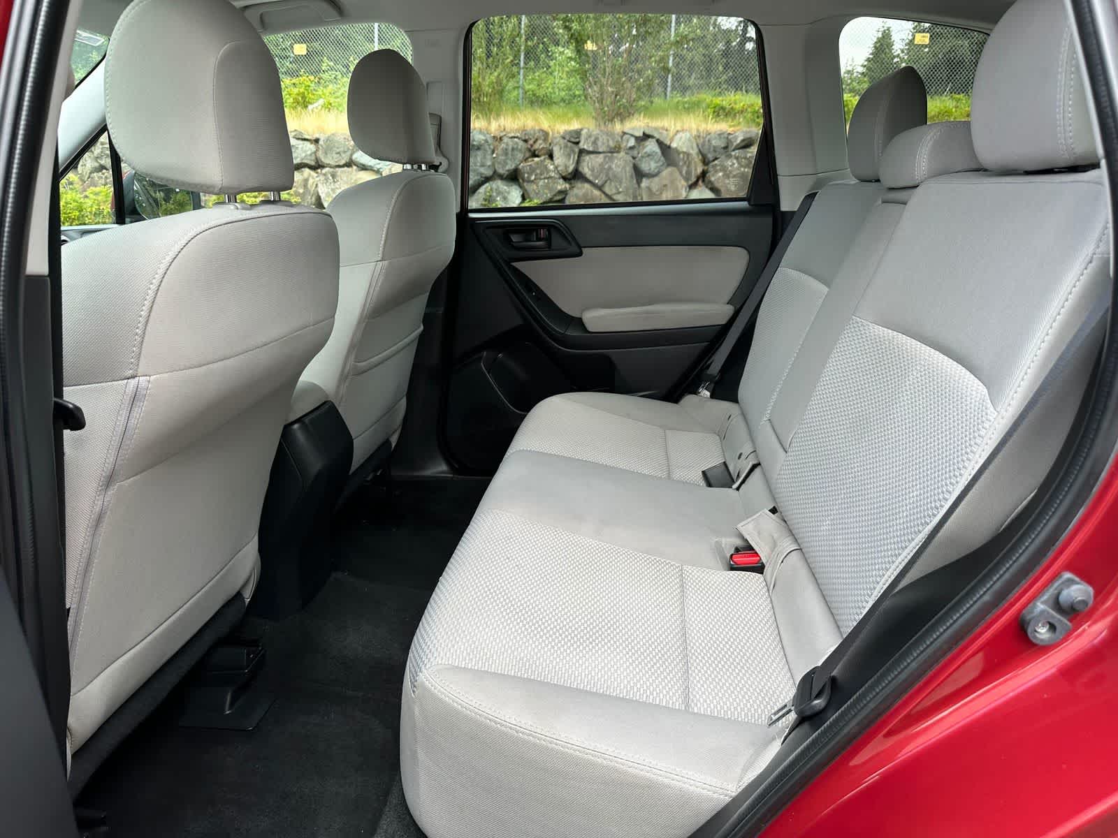 2015 Subaru Forester i Premium - Photo 9
