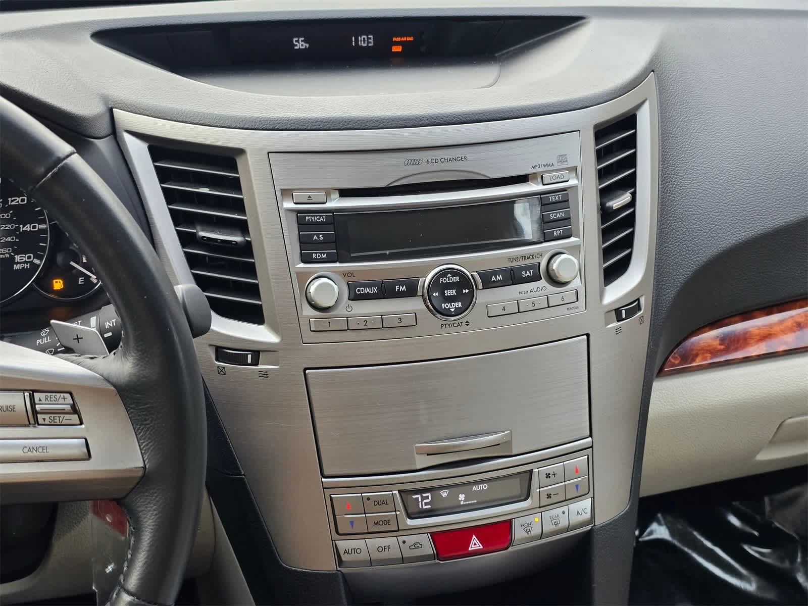 Thumbnail: 2011 Subaru Outback - 15