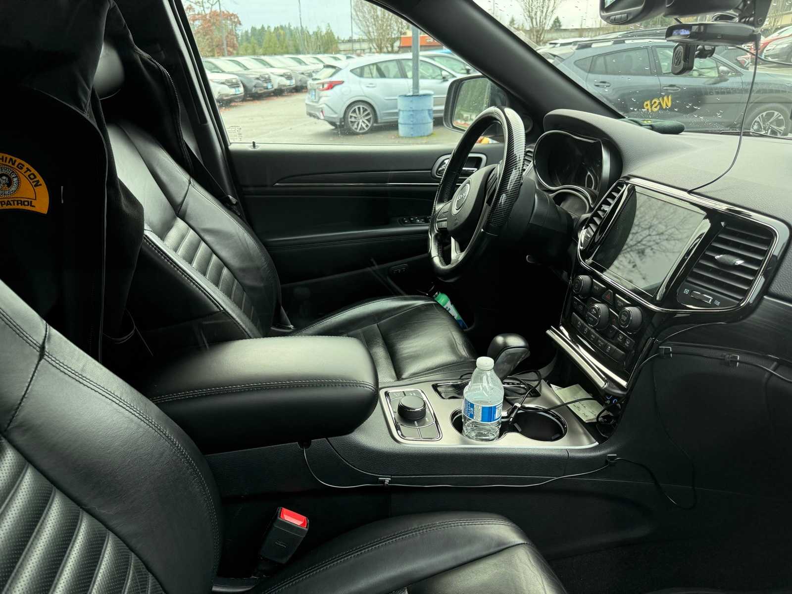 Thumbnail: 2020 Jeep Grand Cherokee - 8