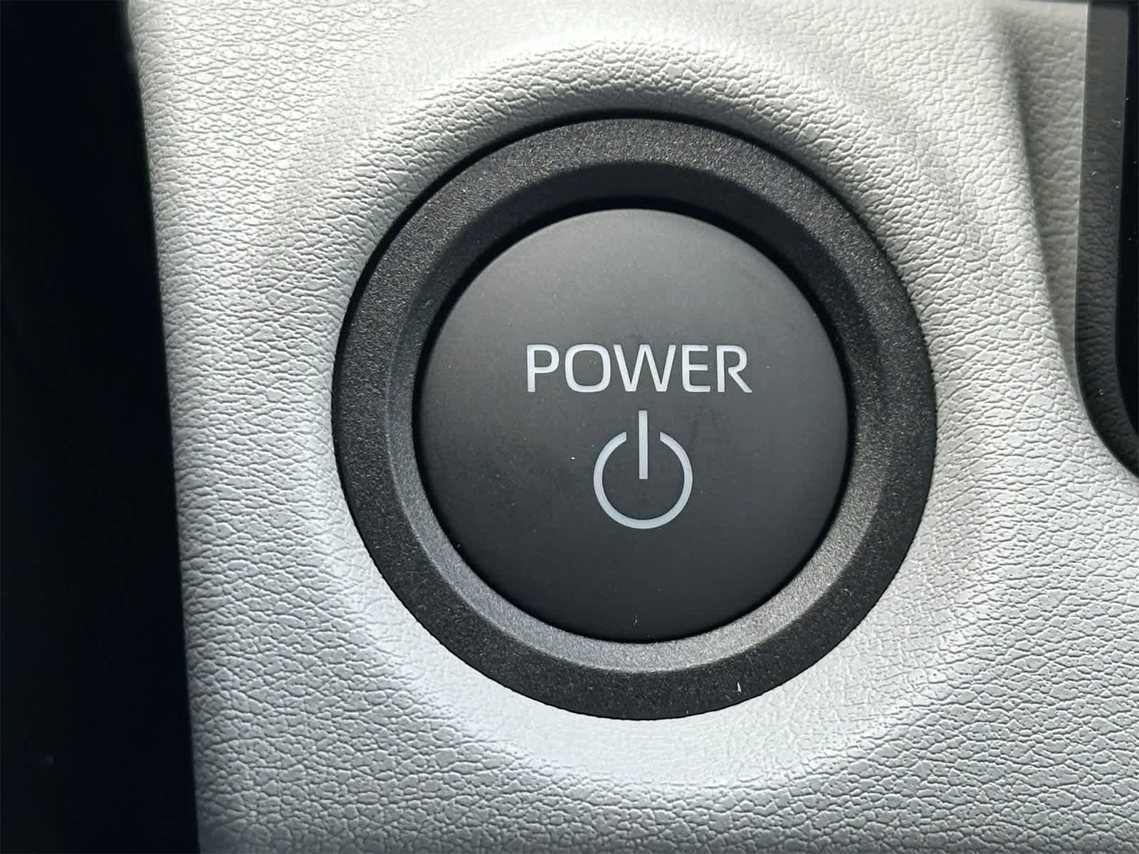 Thumbnail: 2026 Subaru Solterra - 25