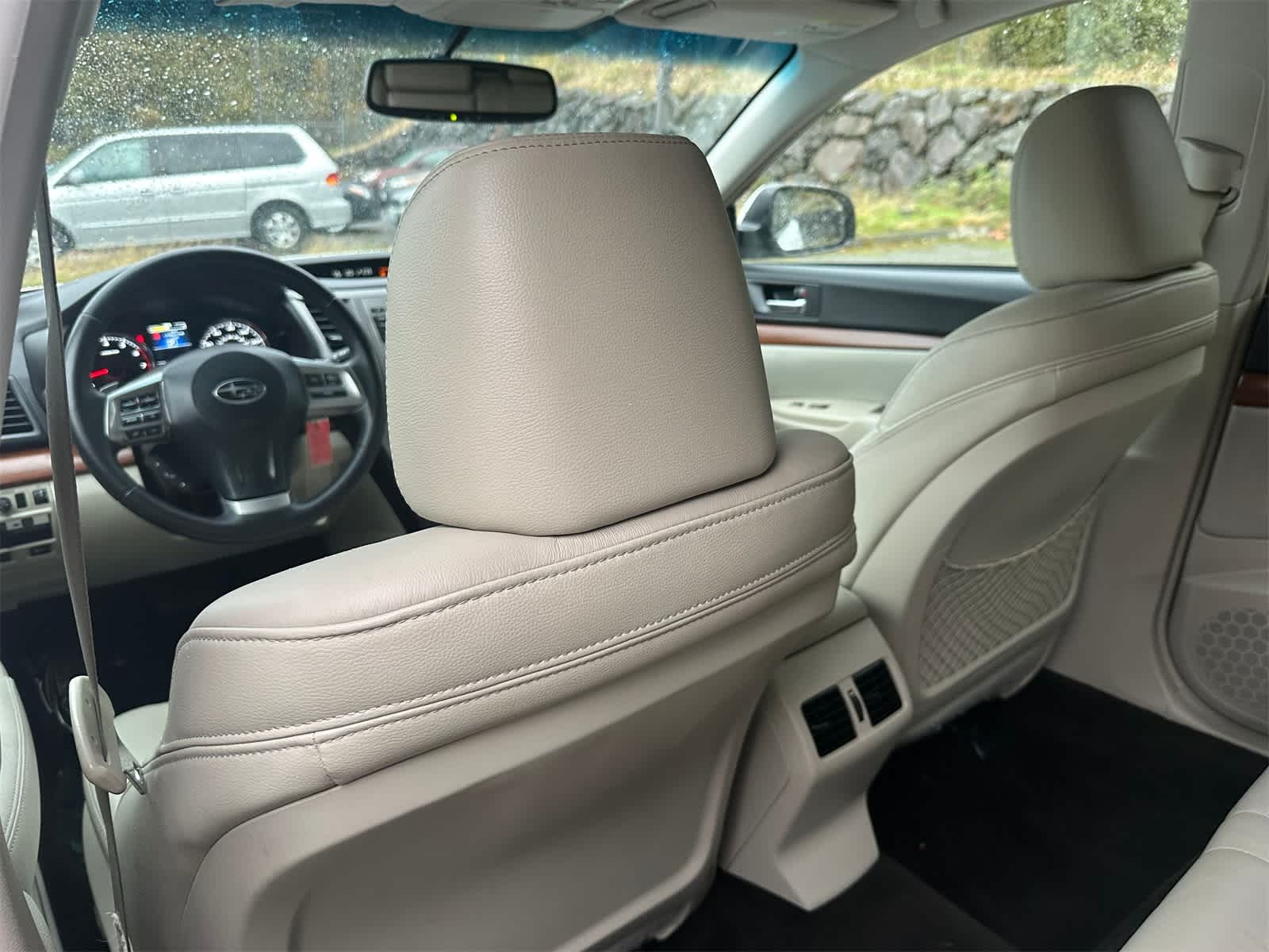 Thumbnail: 2013 Subaru Outback - 9