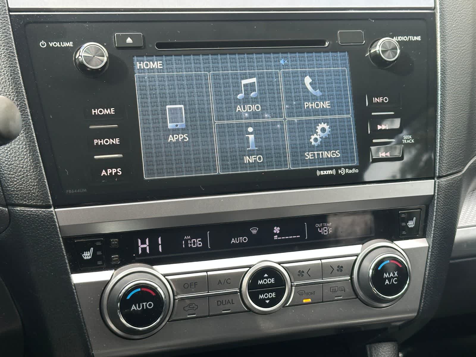 Thumbnail: 2015 Subaru Outback - 18