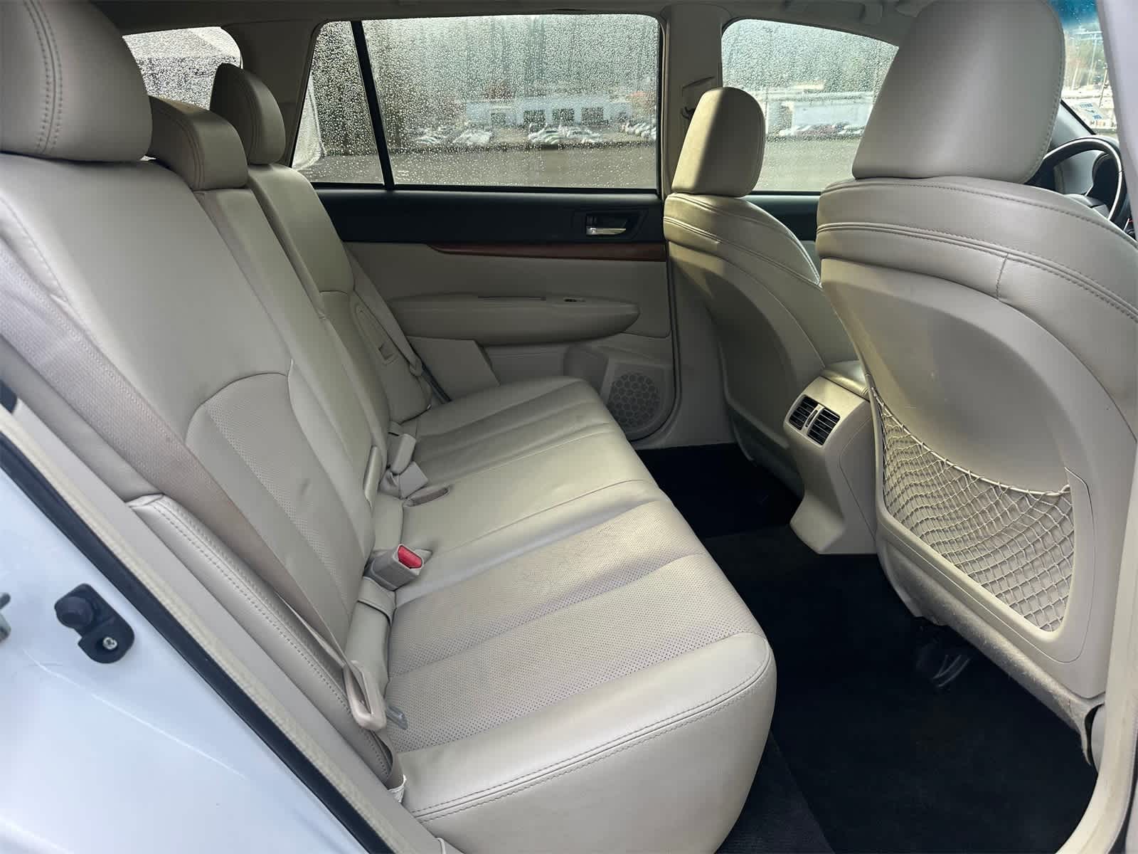 Thumbnail: 2014 Subaru Outback - 12