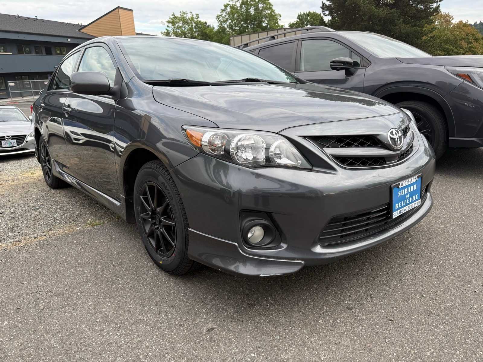Thumbnail: 2012 Toyota Corolla - 4