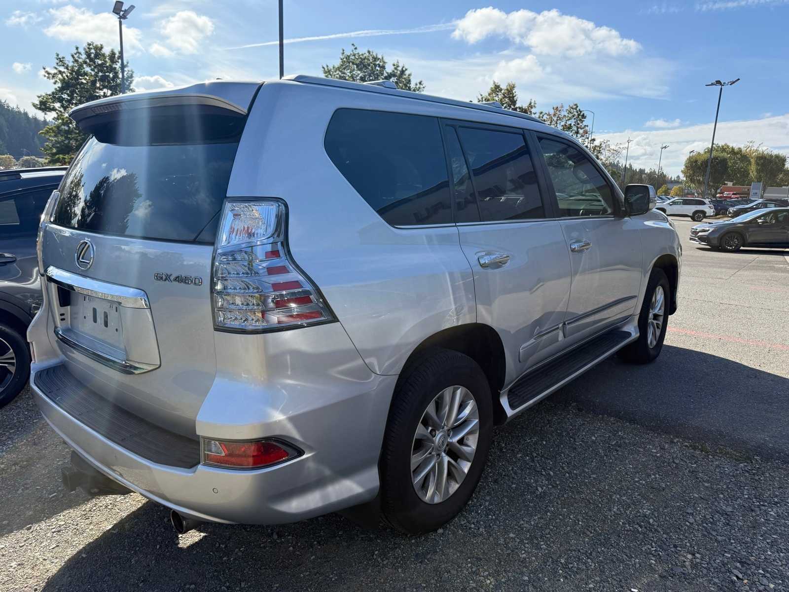 Thumbnail: 2018 Lexus GX - 3