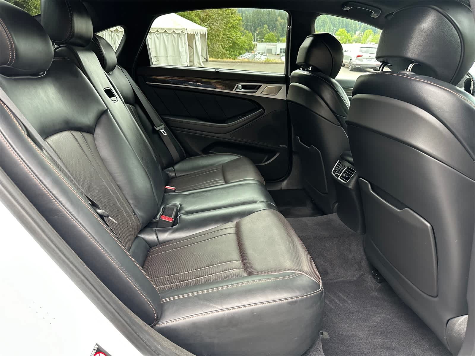 Thumbnail: 2018 Genesis G80 - 12