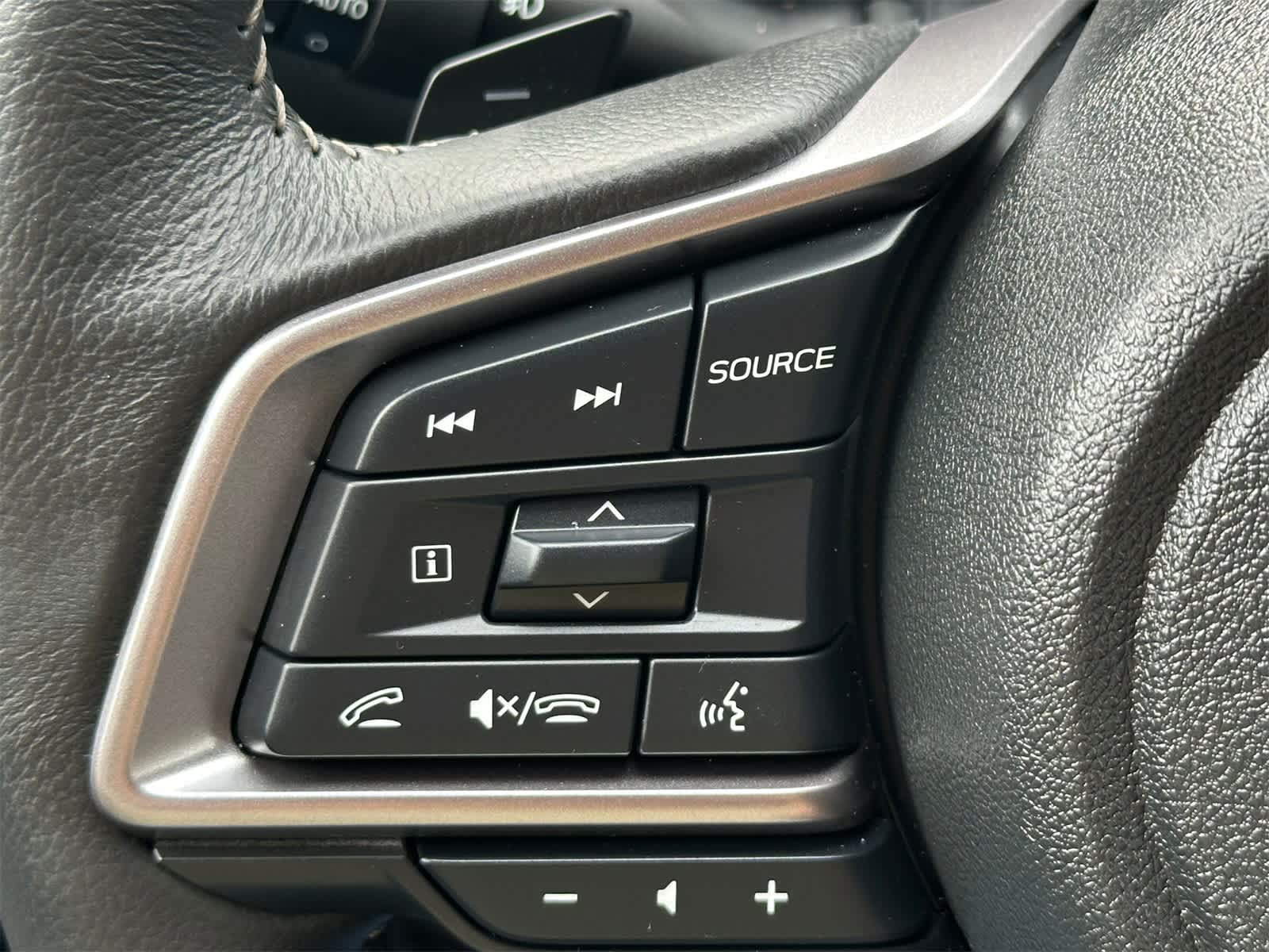 Thumbnail: 2024 Subaru Ascent - 23