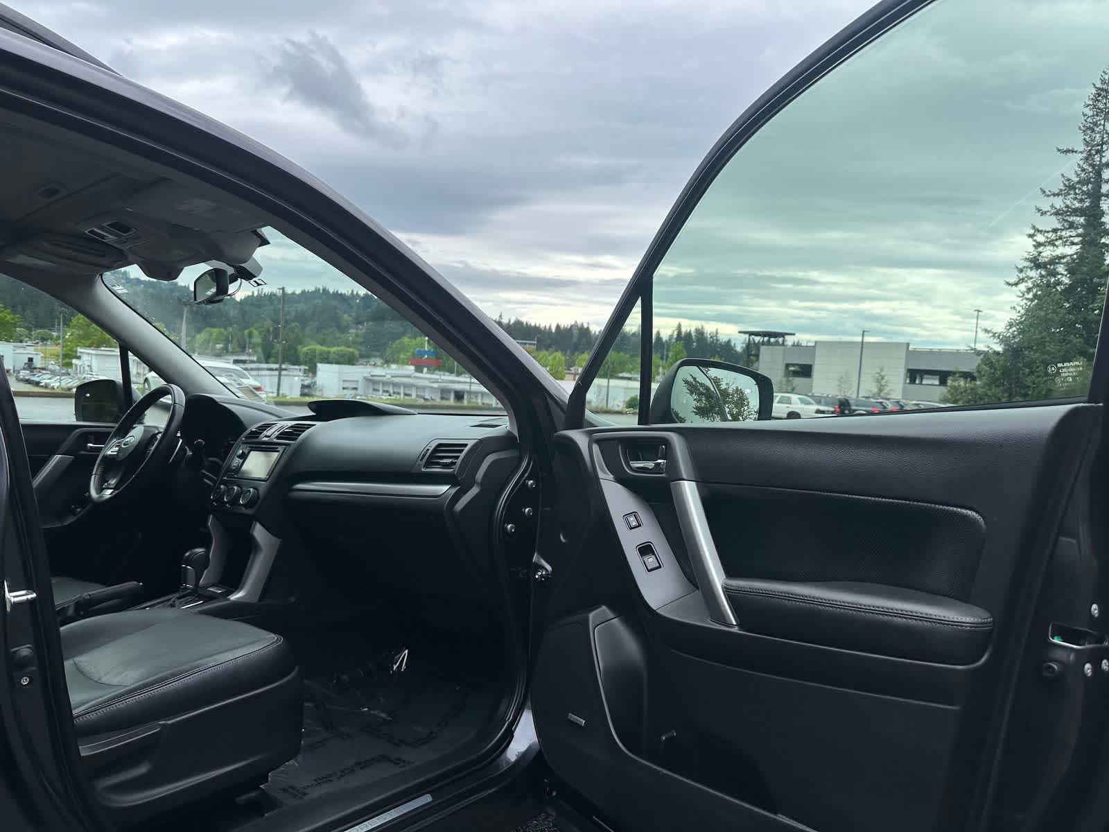 Thumbnail: 2015 Subaru Forester - 16