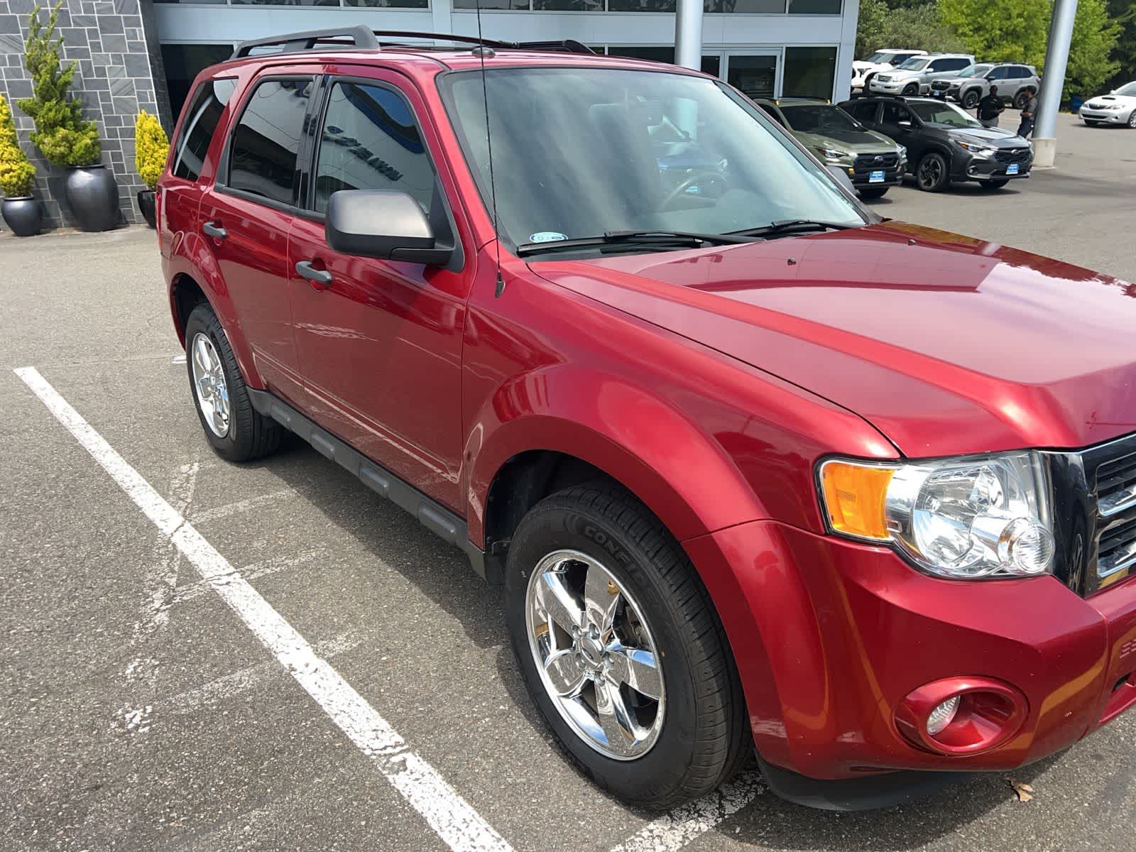 Thumbnail: 2012 Ford Escape - 5