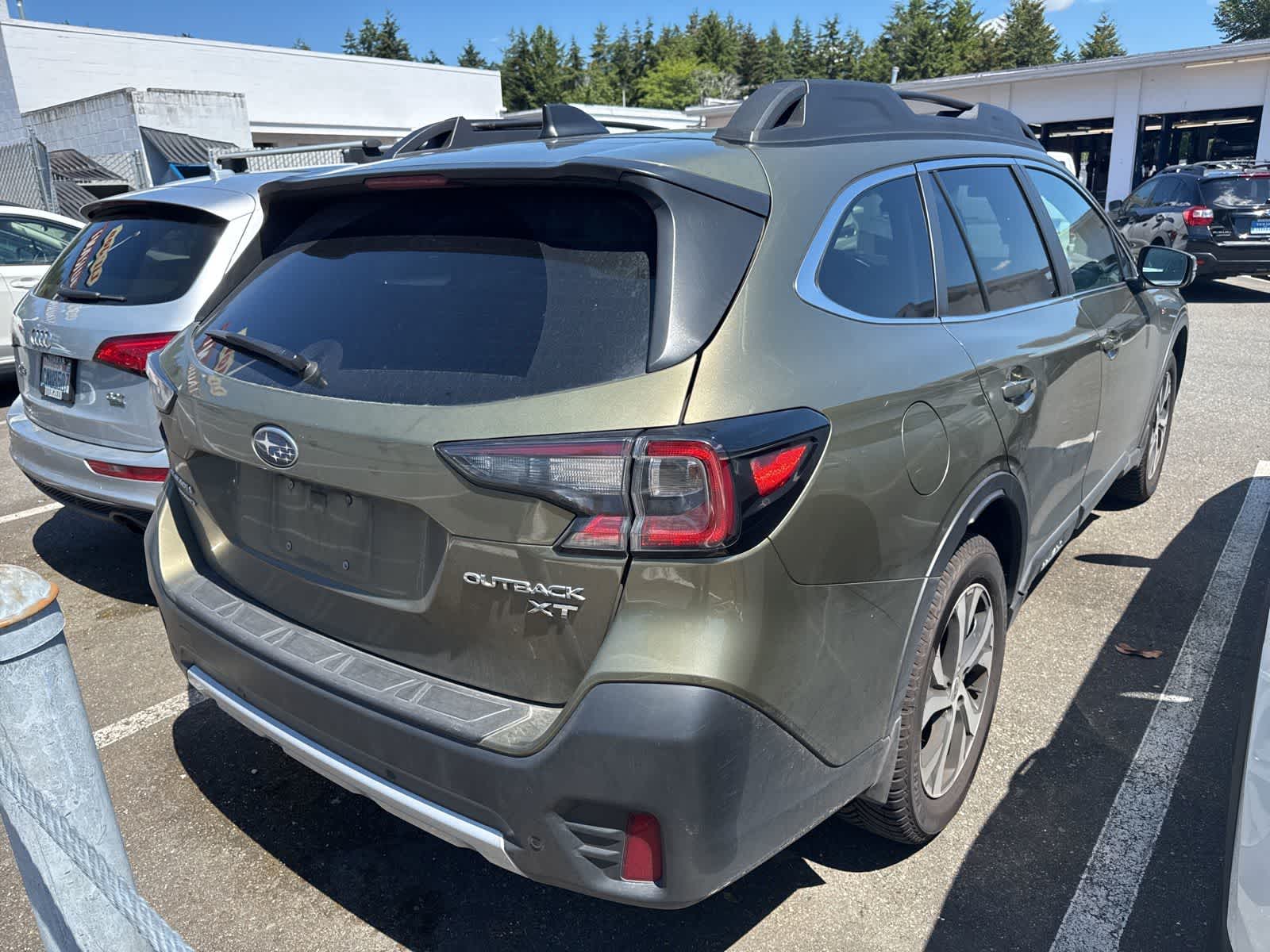 Thumbnail: 2022 Subaru Outback - 3