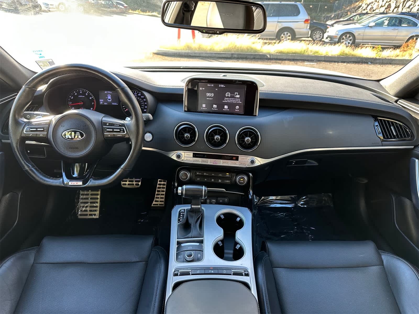 Thumbnail: 2018 Kia Stinger - 9