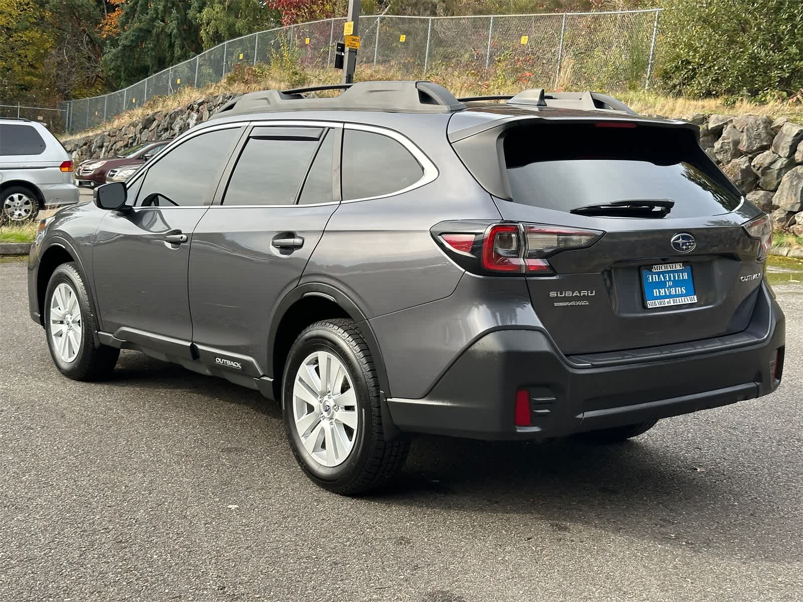 2020 Subaru Outback Base photo 3