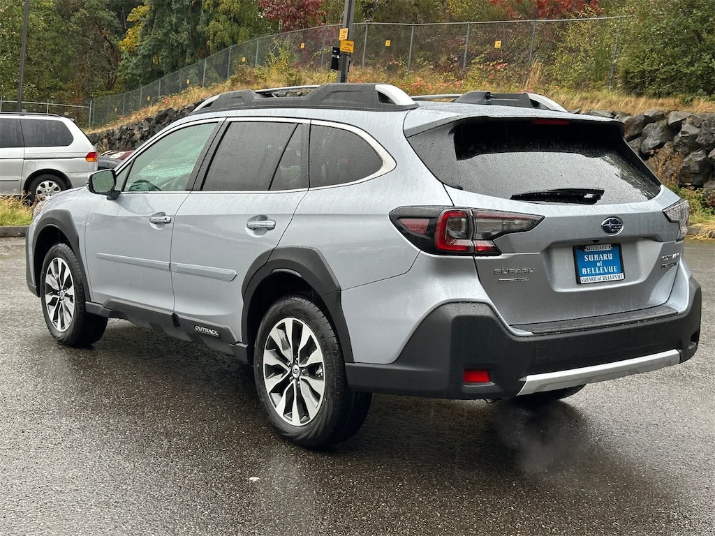 New 2025 Subaru Outback Touring XT SUV