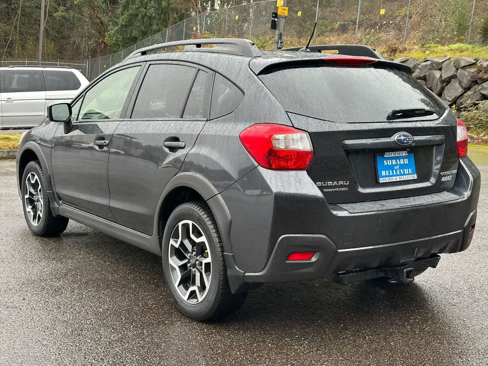 Thumbnail: 2016 Subaru Crosstrek - 3