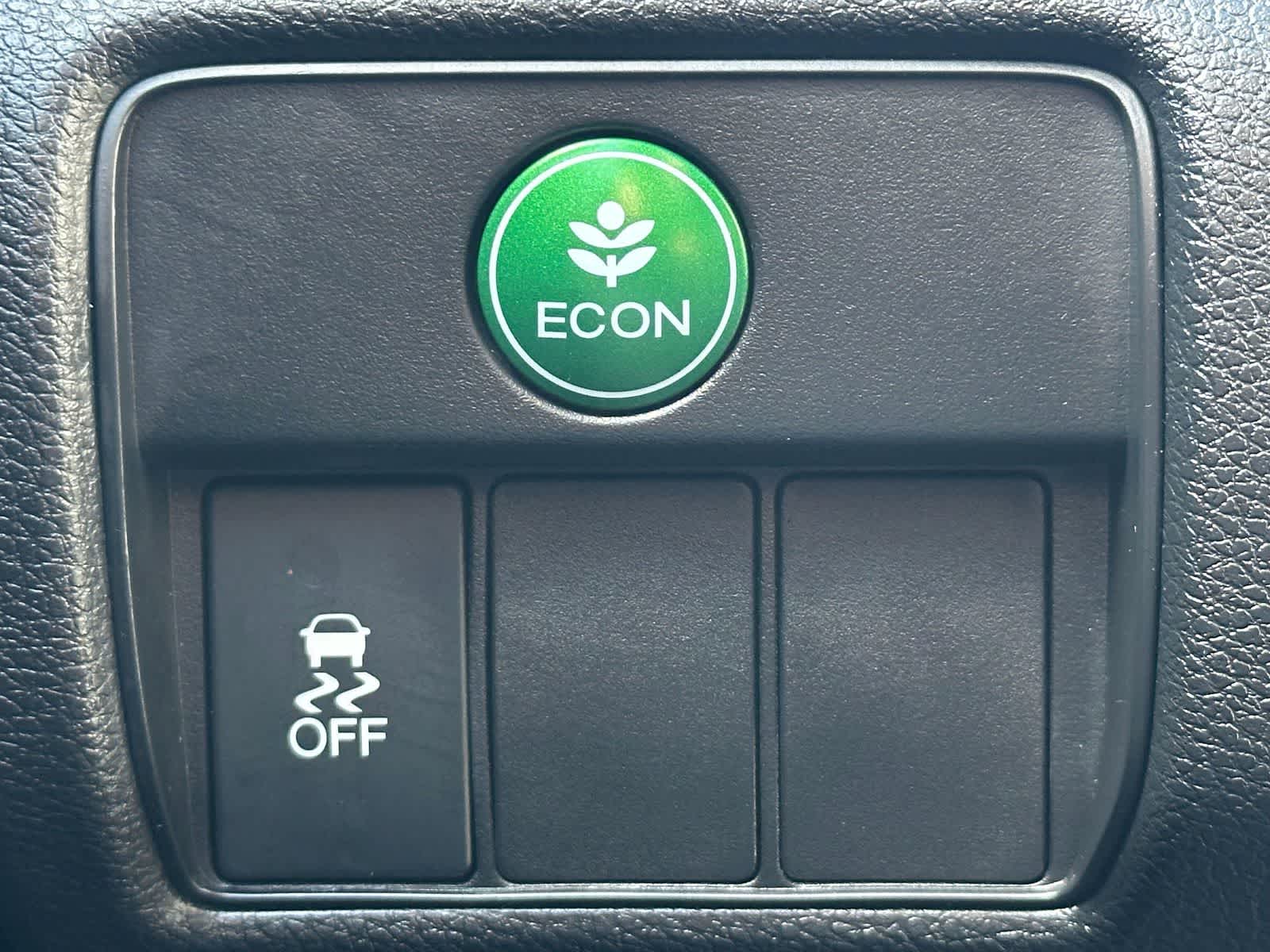 Thumbnail: 2013 Honda Accord - 21