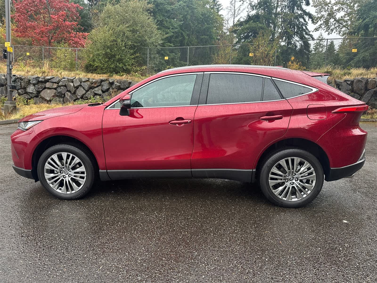 Thumbnail: 2022 Toyota Venza - 2