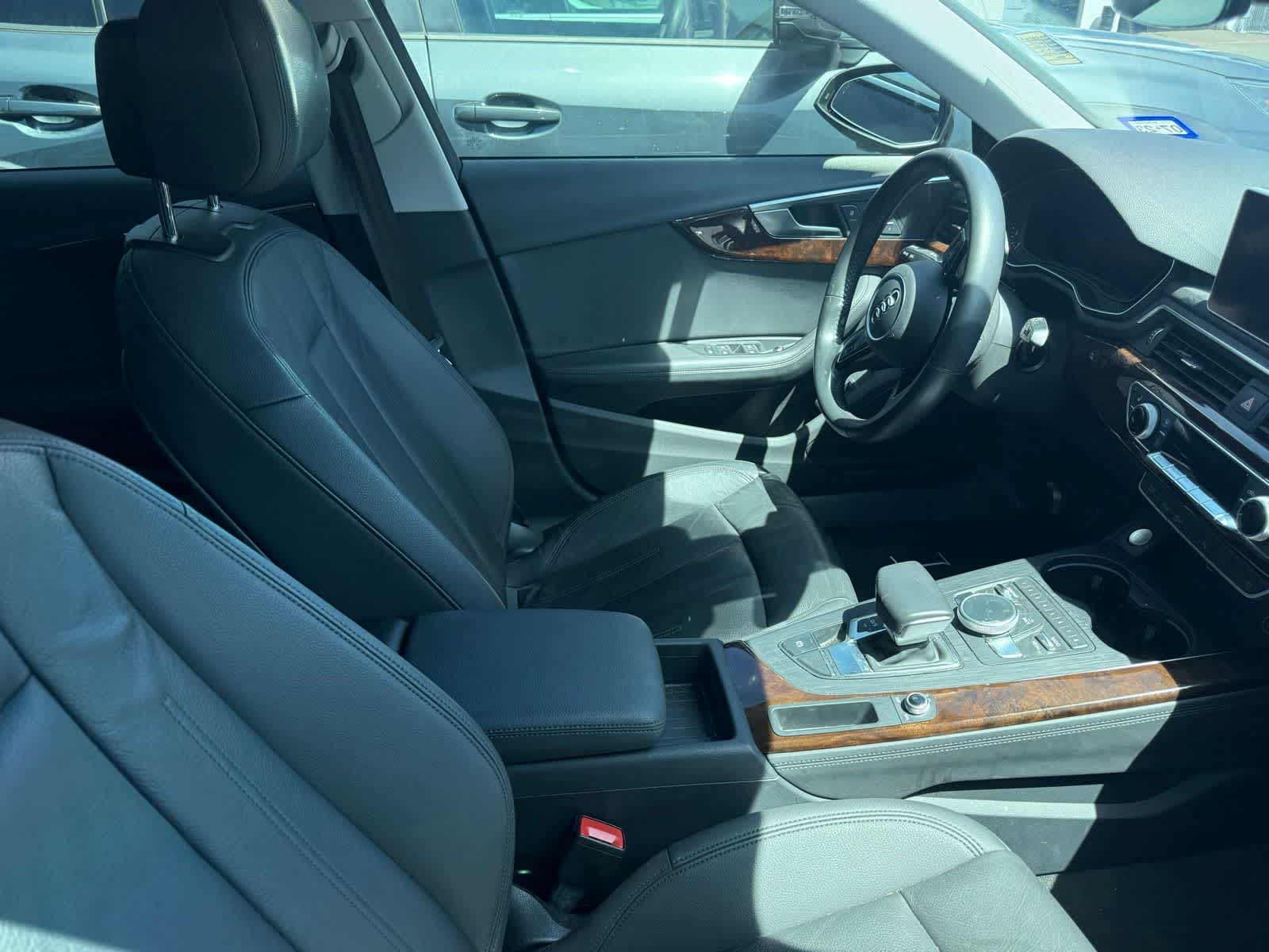 Thumbnail: 2019 Audi A4 - 6