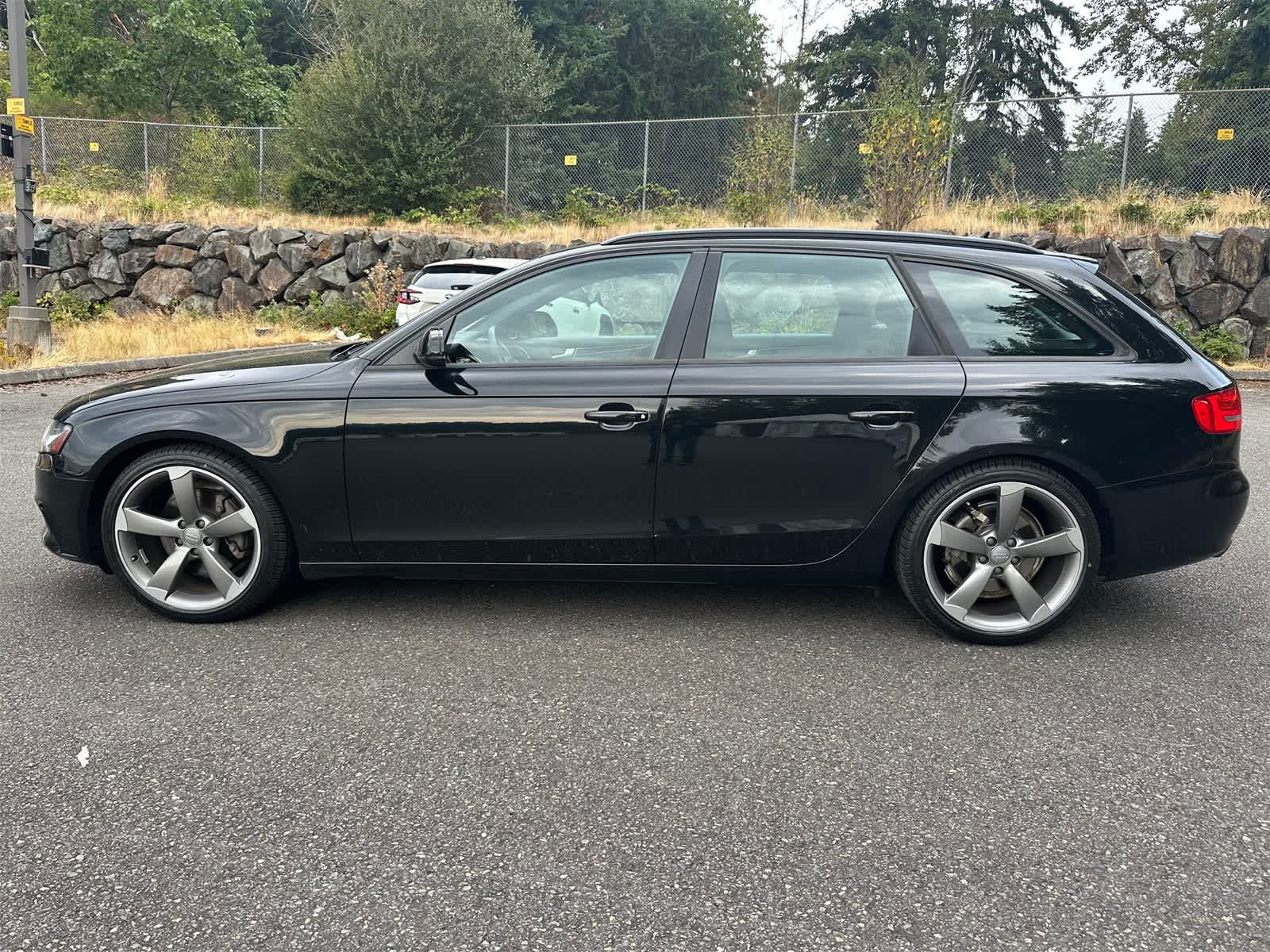 Thumbnail: 2011 Audi A4 - 3