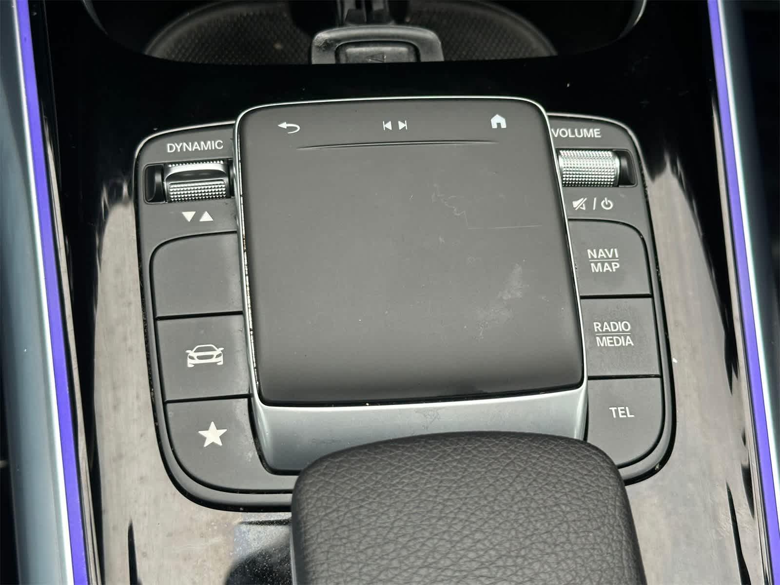 Thumbnail: 2022 Mercedes-Benz GLA - 20