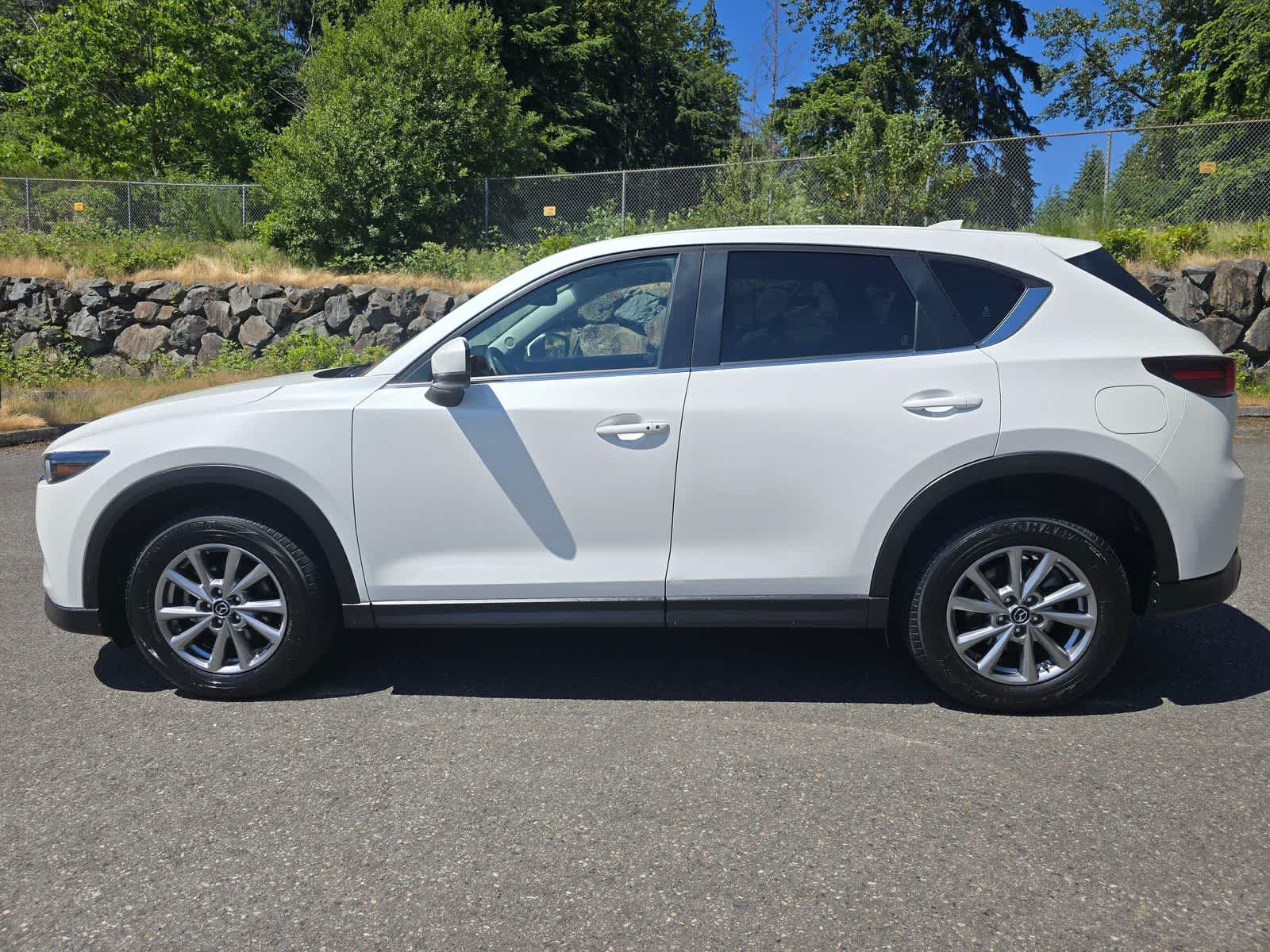 Thumbnail: 2022 Mazda CX-5 - 2